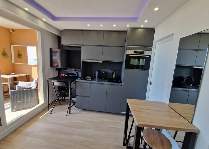 Apartment Frontiere Monaco *